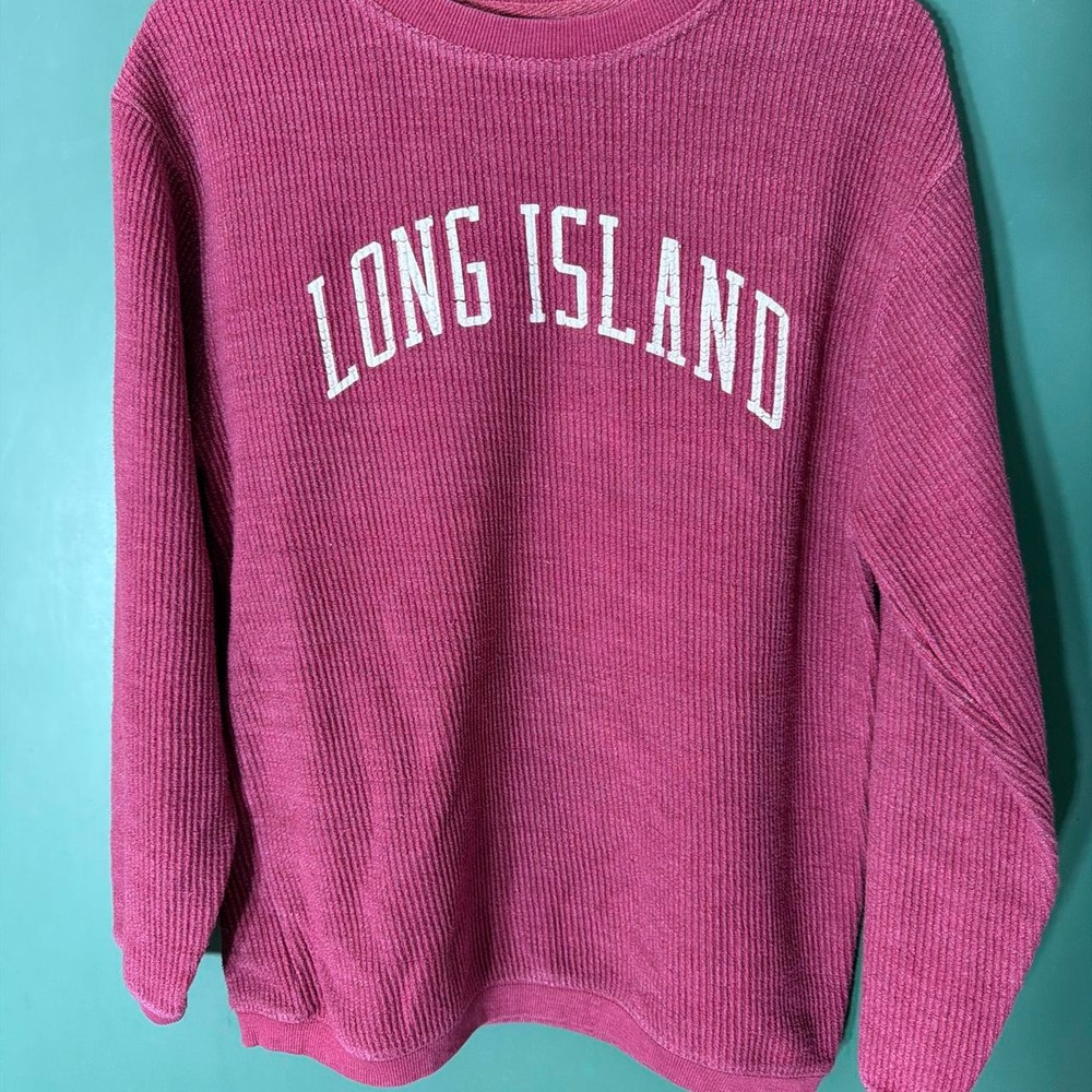 MV Sport Long Island Vintage Crewneck Sweatshirt Pink Burgundy Mens Medium
